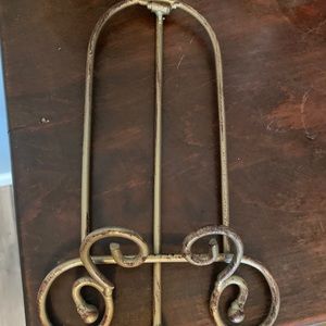 Plate/frame tabletop holder